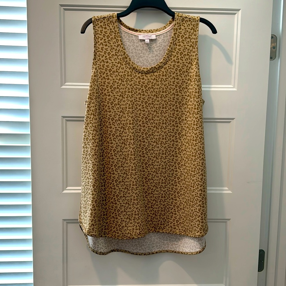 Women’s New Direction, top